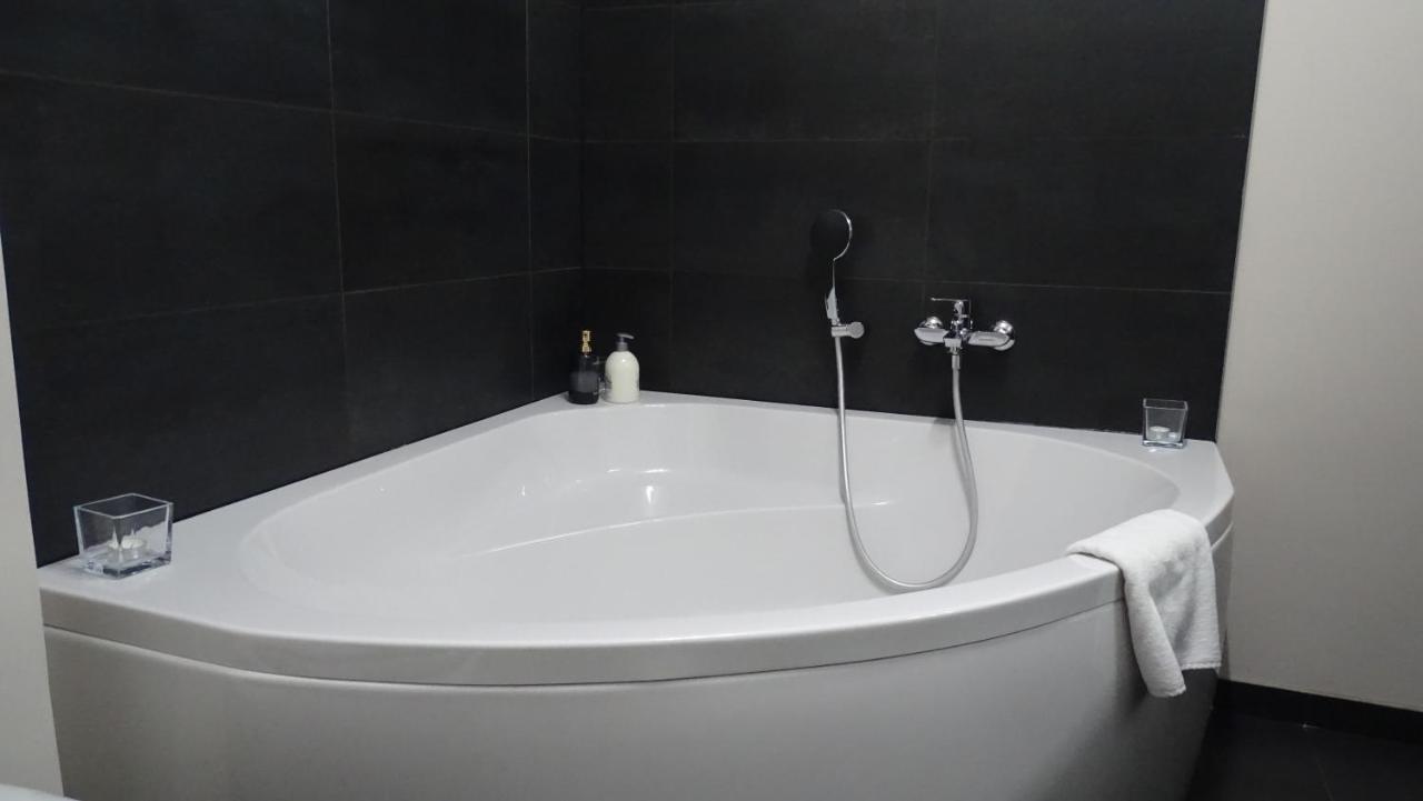 Cote Grange Ξενοδοχείο Tournai Εξωτερικό φωτογραφία